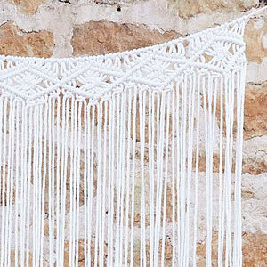 A Touch of Pampas Cream Macrame Wall Hanging Backdrop