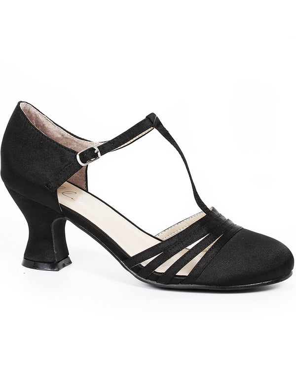 Image of black 1920s style womens heels.