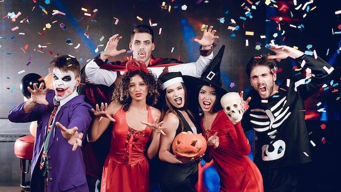 7 Iconic Group Costumes to terrorise the town this Halloween