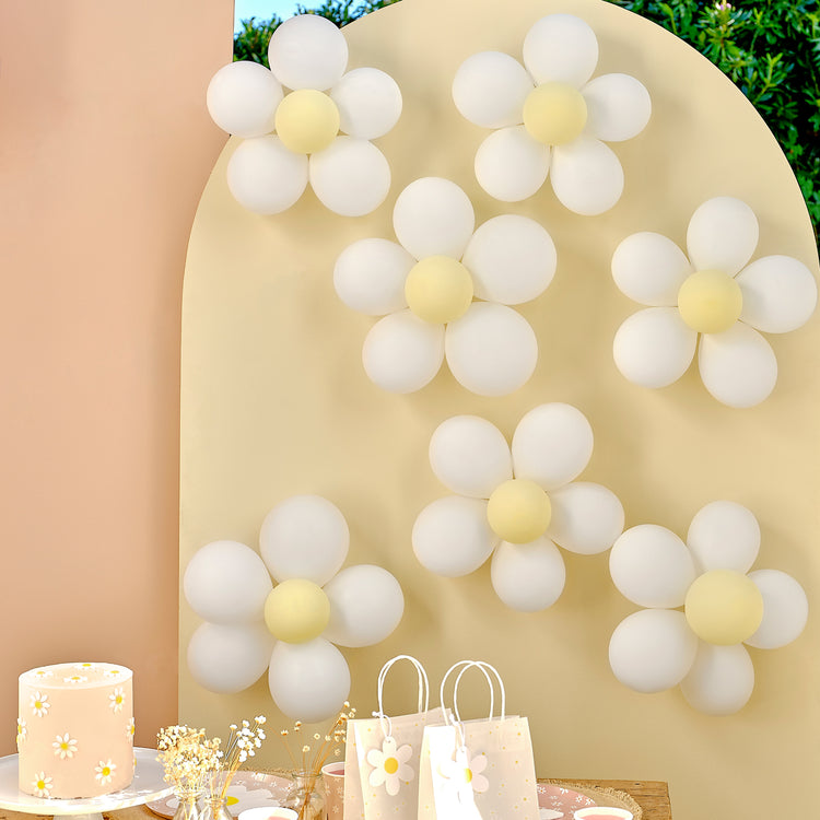 Ditsy Daisy Daisy Balloons