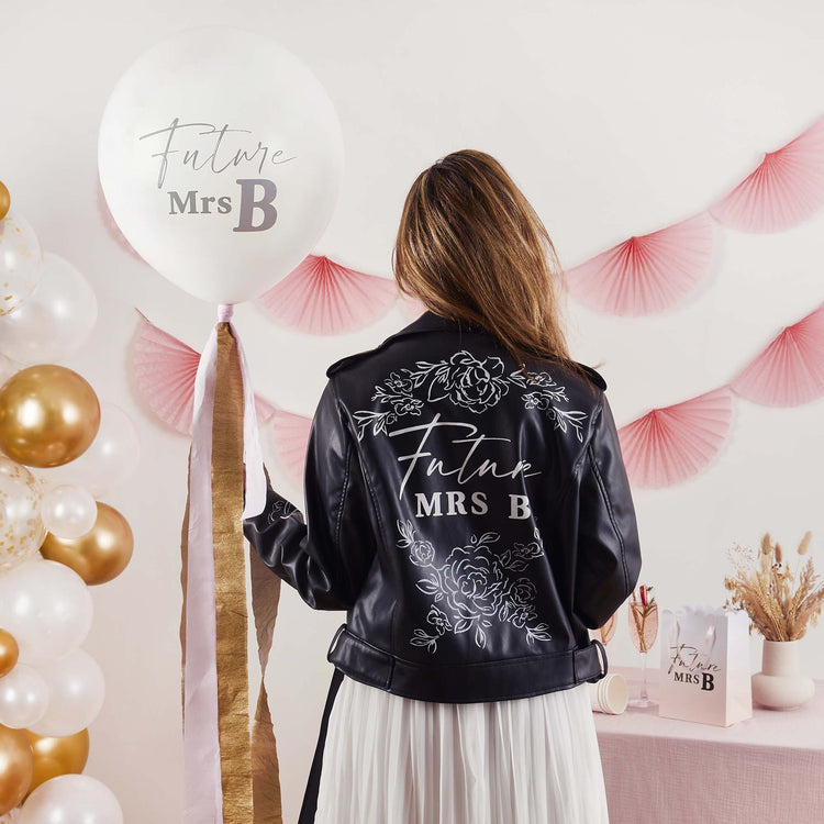 Bride to Be Future Mrs Jumbo 45cm Latex Balloon & Tassel Tail