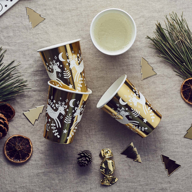 Festive Folklore Reindeer 250ml Paper Cups