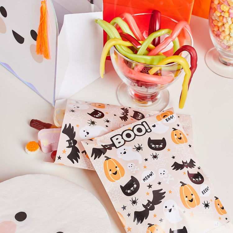 Happy Halloween Trick or Treat Sweet Bags & Sticker Sheet