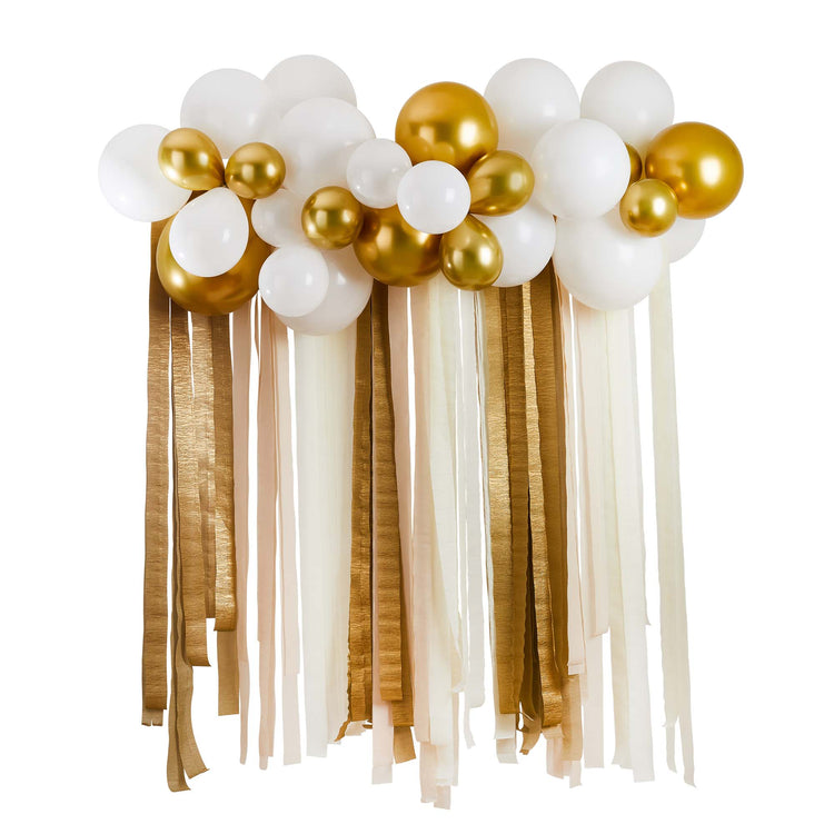 Metallic Mix Up Gold Metallic Balloon & Streamer Backdrop Kit