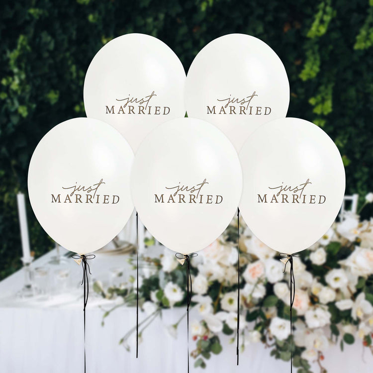Monochrome Wedding Just Married 30cm Latex Balloons