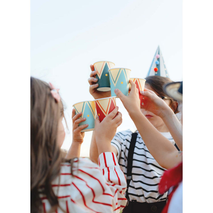 Circus 220ml Paper Cups