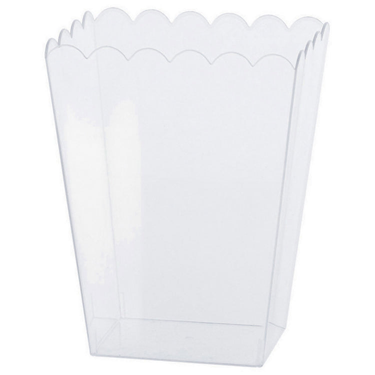 Scalloped Container Plastic Medium Clear