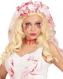 Bloody Bridal Veil with Roses