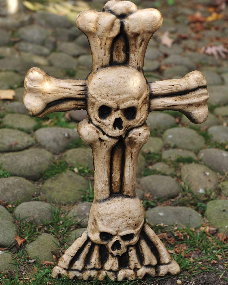 Crossbone Tombstone 56cm