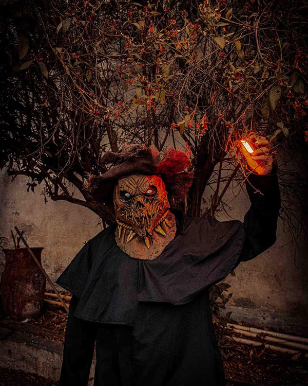 Possessed Scarecrow Deluxe Mask