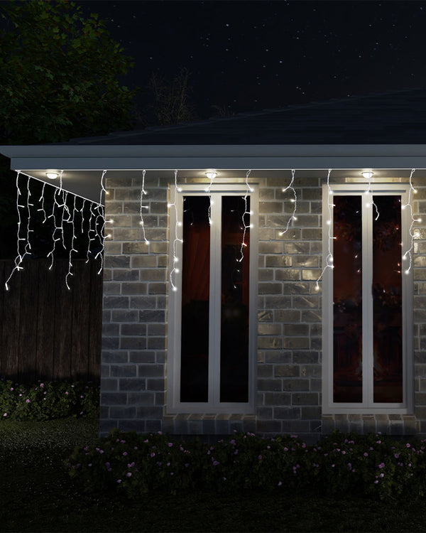 Christmas Solar Snowing Icicles 600 White 8.3m