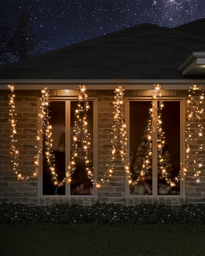 Vintage Gold 720 Piece LED Cluster Lights 10.4m