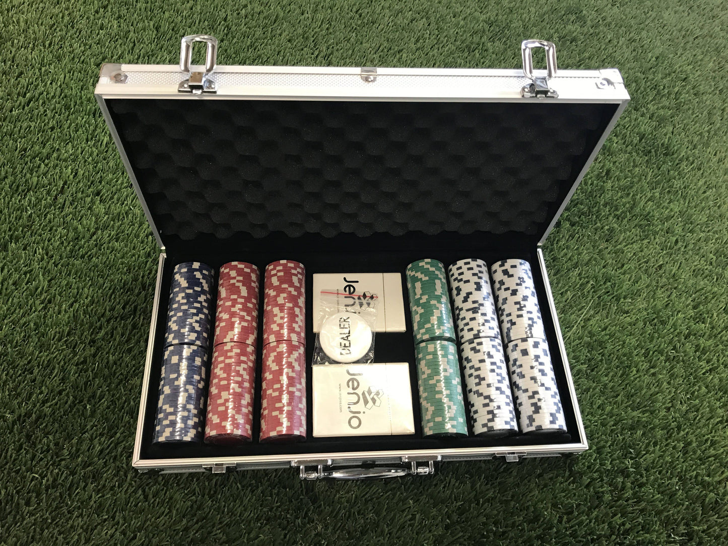 Poker Set With Aluminium Case