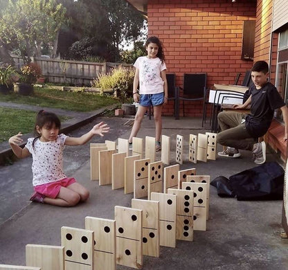 Mega Outdoor Dominoes Game Set with 28 Pieces 30cm