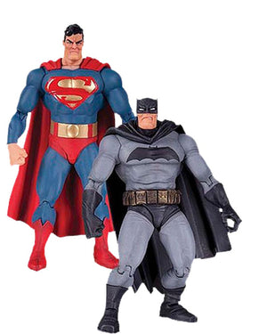 Batman Dark Knight Returns Batman and Superman Figures