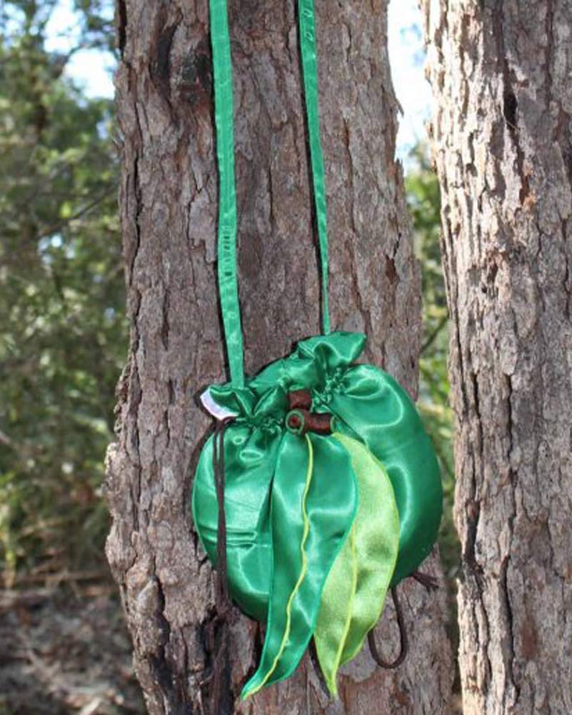 Green Gumnut Large Deluxe Pouch