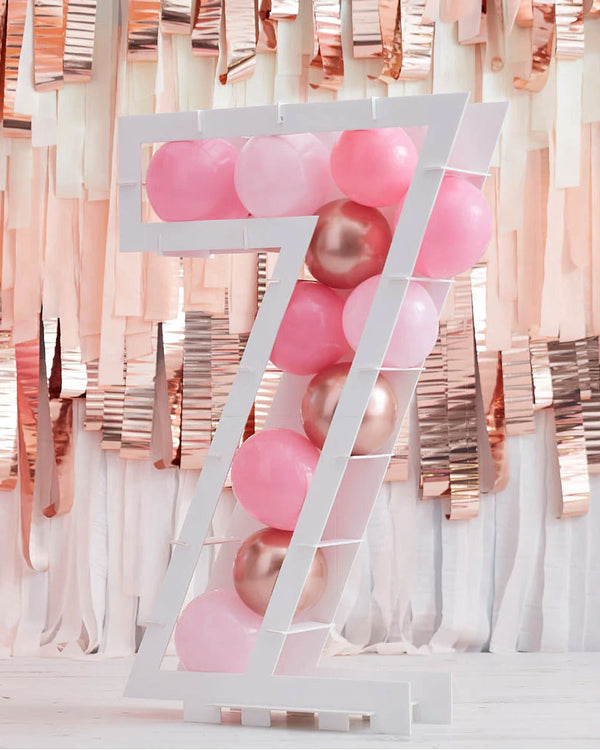 Mix It Up Number 7 Balloon Kit