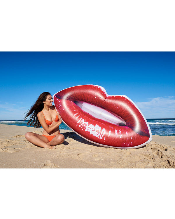 Sweet Lips Pool Float