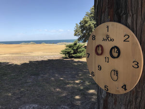 Wooden Giant Hookey Ring Board Lawn Game 68cm